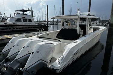 38' Boston Whaler 2023 Yacht For Sale